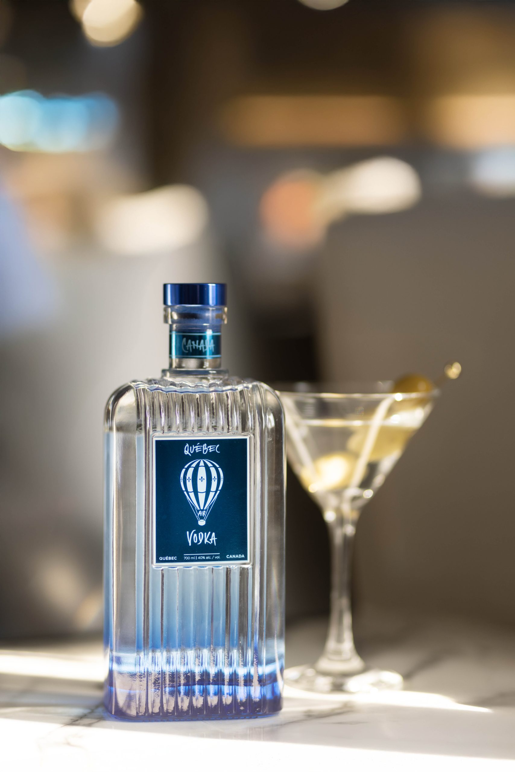 Gin léger aux canneberges Artist in Residence Distillerie